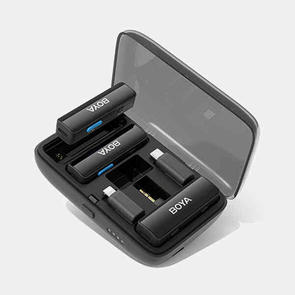 BOYA BOYALINK All-in-one Design Wireless Microphone System